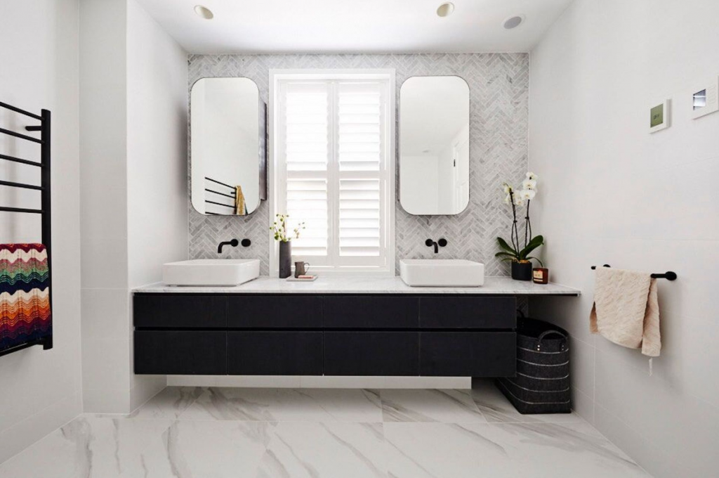 Kerrie and Spence's master ensuite on The Block 2018